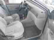 2004 Toyota Corolla CE z VIN 1NXBR32E44Z274868, wystawiony jako IAAI lot #43415312 z przebiegiem 299 999 mil mil oraz . Historia ofert i sprzedaży dostępna na DreamBid. Obrazek 5.