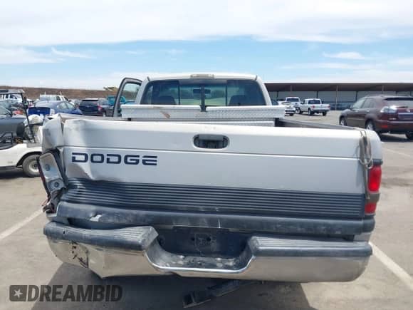 1999 Dodge RAM with VIN 3B7KC2665XM545187, listed as a IAAI auction lot 42643952 with 172,688 mi miles and . Bid and sale history available at DreamBid. Image 16.
