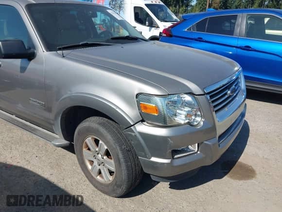 2008 Ford Explorer XLT с VIN 1FMEU73E28UA65152, выставлен на аукционе IAAI как лот 43263361 с пробегом 205 329 миль миль и . История ставок и продаж доступна на DreamBid. Изображение 6.