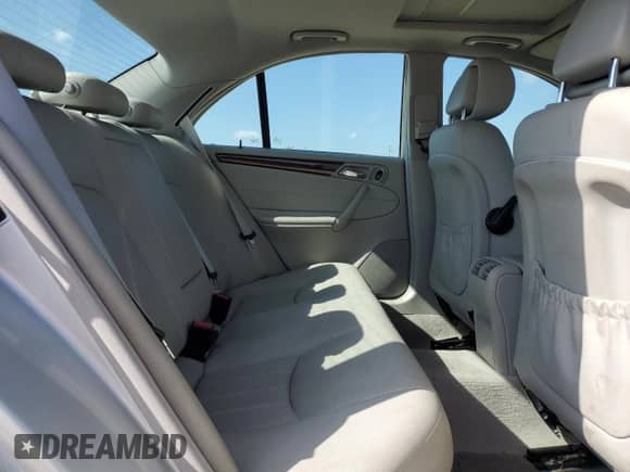 2007 Mercedes-Benz C 280 Luxury с VIN WDBRF92H67F876462, выставлен на аукционе Copart как лот 82667465 с пробегом 68 392 миль миль и Списание • Salvage title. История ставок и продаж доступна на DreamBid. Изображение 10.