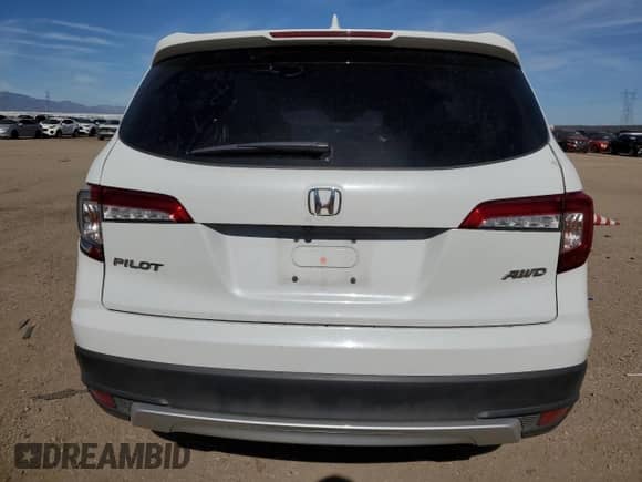 2022 Honda Pilot EX-L with VIN 5FNYF6H55NB015235, listed as a Copart auction lot 60871925 with 140,008 mi miles and Salvage title. Bid and sale history available at DreamBid. Image 6.