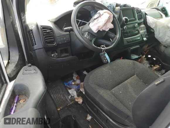 2023 Ram ProMaster Cargo z VIN 3C6LRVDG5PE580085, wystawiony jako Copart lot #56954325 z przebiegiem Nie podano mil oraz Szkoda całkowita • Salvage title. Historia ofert i sprzedaży dostępna na DreamBid. Obrazek 8.