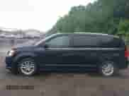 2018 Dodge Grand Caravan SXT with VIN 2C4RDGCG0JR281480, listed as a IAAI auction lot 42448252 with 142,393 mi miles and . Bid and sale history available at DreamBid. Image 14.