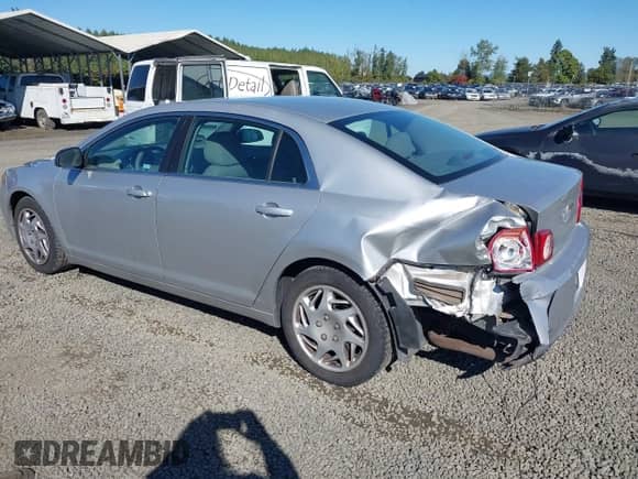 2012 Chevrolet Malibu 1FL z VIN 1G1ZA5E02CF167125, wystawiony jako IAAI lot #43402024 z przebiegiem 139 615 mil mil oraz . Historia ofert i sprzedaży dostępna na DreamBid. Obrazek 3.