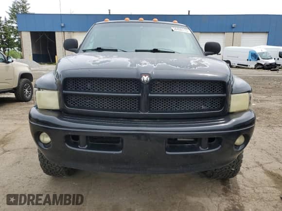 2001 Dodge 2500 z VIN 3B7KF23681G763223, wystawiony jako Copart lot #58400115 z przebiegiem 212 028 mil mil oraz Szkoda całkowita • Salvage title. Historia ofert i sprzedaży dostępna na DreamBid. Obrazek 5.