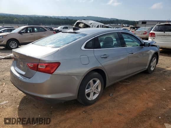 2025 Chevrolet Malibu LS z VIN 1G1ZC5ST1SF125178, wystawiony jako Copart lot #68539855 z przebiegiem 9 207 mil mil oraz Szkoda całkowita • Salvage title. Historia ofert i sprzedaży dostępna na DreamBid. Obrazek 3.