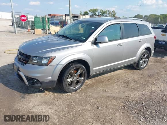 2015 Dodge Journey Crossroad with VIN 3C4PDCGB6FT691669, listed as a IAAI auction lot 43153178 with 140,323 mi miles and . Bid and sale history available at DreamBid. Image 2.