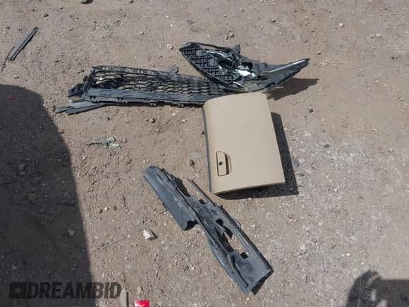 2017 Ford Explorer z VIN 1FM5K7B87HGB41500, wystawiony jako IAAI lot #42756029 z przebiegiem 116 712 mil mil oraz . Historia ofert i sprzedaży dostępna na DreamBid. Obrazek 12.