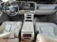 2001 Chevrolet Suburban LT with VIN 3GNGC26U21G119300, listed as a Copart auction lot 68131044 with 147,430 mi miles and Salvage title. Bid and sale history available at DreamBid. Image 8.