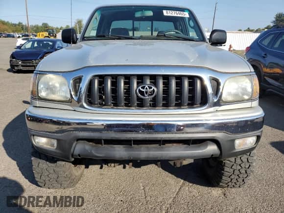 2002 Toyota Tacoma z VIN 5TEWN72NX2Z070220, wystawiony jako Copart lot #81276465 z przebiegiem 143 793 mil mil oraz Szkoda całkowita • Salvage title. Historia ofert i sprzedaży dostępna na DreamBid. Obrazek 5.