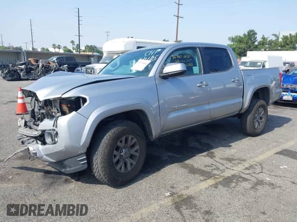 2016 Toyota Tacoma SR5 с VIN 5TFAX5GN7GX052127, выставлен на аукционе IAAI как лот 42576441 с пробегом 153 012 миль миль и . История ставок и продаж доступна на DreamBid. Изображение 23.