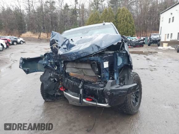 2023 Chevrolet Silverado 1500 ZR2 с VIN 3GCUDHEL1PG256094, выставлен на аукционе IAAI как лот 41940621 с пробегом Не указан миль и . История ставок и продаж доступна на DreamBid. Изображение 12.