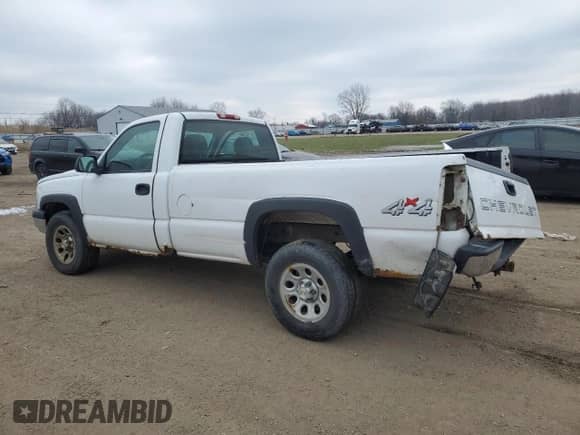 2007 Chevrolet Silverado 1500 Work Truck с VIN 3GCEK14V37G252214, выставлен на аукционе Copart как лот 83228384 с пробегом 162 647 миль миль и Списание • Salvage title. История ставок и продаж доступна на DreamBid. Изображение 2.