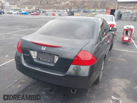 2006 Honda Accord LX SE with VIN 1HGCM56366A057744, listed as a IAAI auction lot 43258843 with 191,846 mi miles and . Bid and sale history available at DreamBid. Image 4.