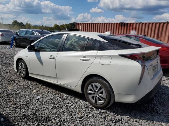 2016 Toyota Prius Four z VIN JTDKARFU5G3024887, wystawiony jako Copart lot #84796735 z przebiegiem 295 493 mil mil oraz Szkoda całkowita • Salvage title. Historia ofert i sprzedaży dostępna na DreamBid. Obrazek 2.