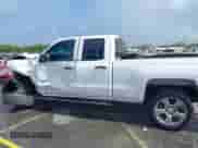2015 Chevrolet Silverado 1500 Work Truck с VIN 1GCRCPEH6FZ298483, выставлен на аукционе IAAI как лот 42416092 с пробегом 81 453 миль миль и . История ставок и продаж доступна на DreamBid. Изображение 18.