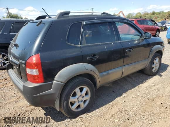 2005 Hyundai Tucson GLS с VIN KM8JN12D05U080357, выставлен на аукционе Copart как лот 70626225 с пробегом 177 564 миль миль и Списание • Salvage title. История ставок и продаж доступна на DreamBid. Изображение 3.