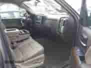 2017 Chevrolet Silverado 1500 LTZ z VIN 3GCUKSEC7HG216249, wystawiony jako IAAI lot #41637379 z przebiegiem 131 866 mil mil oraz . Historia ofert i sprzedaży dostępna na DreamBid. Obrazek 5.