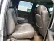 2006 Chevrolet Suburban Z71 с VIN 1GNFK16Z36J158164, выставлен на аукционе Copart как лот 64157285 с пробегом 298 950 миль миль и Списание • Salvage title. История ставок и продаж доступна на DreamBid. Изображение 11.