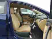 2013 Hyundai Elantra Limited z VIN 5NPDH4AE9DH452954, wystawiony jako IAAI lot #43313413 z przebiegiem 77 832 mil mil oraz . Historia ofert i sprzedaży dostępna na DreamBid. Obrazek 5.