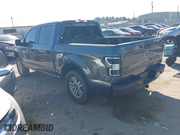 2019 Ford F-150 XL with VIN 1FTEW1E55KKC31708, listed as a IAAI auction lot 43309999 with 107,882 mi miles and . Bid and sale history available at DreamBid. Image 3.