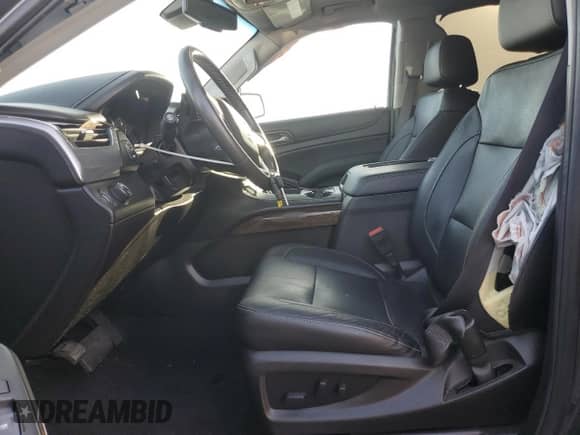 2018 Chevrolet Suburban LT with VIN 1GNSCHKC4JR321856, listed as a Copart auction lot 68912825 with 68,787 mi miles and Salvage title. Bid and sale history available at DreamBid. Image 7.