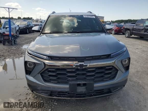 2025 Chevrolet TrailBlazer ACTIV с VIN KL79MVSL5SB013296, выставлен на аукционе Copart как лот 61657645 с пробегом 713 миль миль и Списание • Salvage title. История ставок и продаж доступна на DreamBid. Изображение 5.