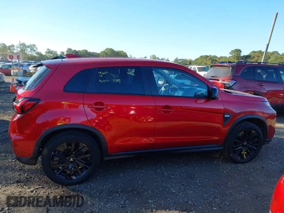 2023 Mitsubishi Outlander ES с VIN JA4ARUAU2PU013946, выставлен на аукционе IAAI как лот 43321764 с пробегом 12 826 миль миль и . История ставок и продаж доступна на DreamBid. Изображение 12.