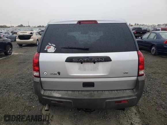 2004 Saturn VUE V6 z VIN 5GZCZ53484S835576, wystawiony jako Copart lot #81561694 z przebiegiem 172 348 mil mil oraz Szkoda całkowita • Salvage title. Historia ofert i sprzedaży dostępna na DreamBid. Obrazek 6.