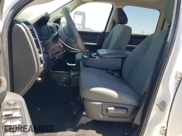 2015 Ram 1500 Tradesman z VIN 1C6RR6KMXFS624134, wystawiony jako Copart lot #65571285 z przebiegiem 213 586 mil mil oraz Szkoda całkowita • Salvage title. Historia ofert i sprzedaży dostępna na DreamBid. Obrazek 7.