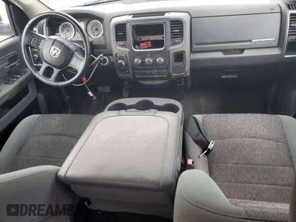 2016 Ram 1500 Big Horn z VIN 1C6RR6GT8GS319250, wystawiony jako Copart lot #60797085 z przebiegiem 101 977 mil mil oraz Szkoda całkowita • Salvage title. Historia ofert i sprzedaży dostępna na DreamBid. Obrazek 8.