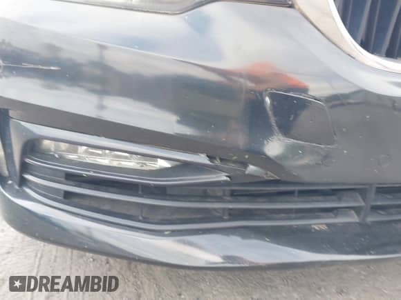 2017 BMW 5 Series 530i xDrive с VIN WBAJA7C37HG905111, выставлен на аукционе IAAI как лот 43290592 с пробегом 106 685 миль миль и . История ставок и продаж доступна на DreamBid. Изображение 6.