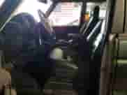 2004 Land Rover Discovery SE с VIN SALTW19444A860886, выставлен на аукционе Copart как лот 87970205 с пробегом Не указан миль и На запчасти • Non repairable. История ставок и продаж доступна на DreamBid. Изображение 7.