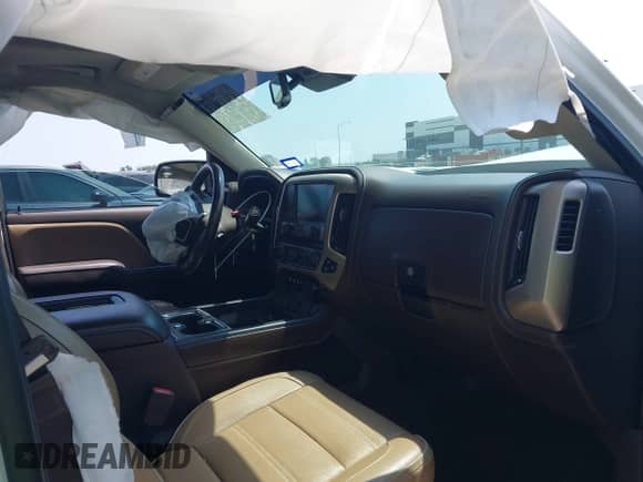 2018 GMC Sierra 1500 Denali с VIN 3GTU2PEJ4JG345941, выставлен на аукционе IAAI как лот 43113617 с пробегом 50 888 миль миль и . История ставок и продаж доступна на DreamBid. Изображение 5.