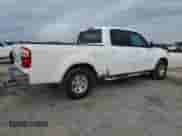 2006 Toyota Tundra SR5 z VIN 5TBET34146S544419, wystawiony jako Copart lot #71129965 z przebiegiem 148 612 mil mil oraz Czysty tytuł • Clean title. Historia ofert i sprzedaży dostępna na DreamBid. Obrazek 3.