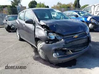 2016 Chevrolet Spark LT с VIN KL8CD6SA6GC616345, выставлен на аукционе IAAI как лот 43366712 с пробегом 105 700 миль миль и . История ставок и продаж доступна на DreamBid. Изображение 1.