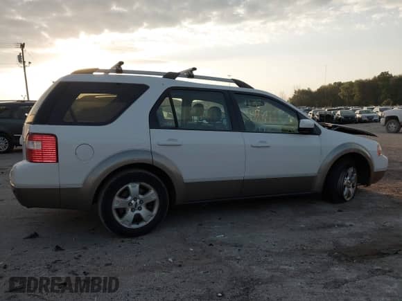 2005 Ford Freestyle SEL с VIN 1FMZK02165GA40150, выставлен на аукционе IAAI как лот 43371974 с пробегом 165 342 миль миль и . История ставок и продаж доступна на DreamBid. Изображение 14.