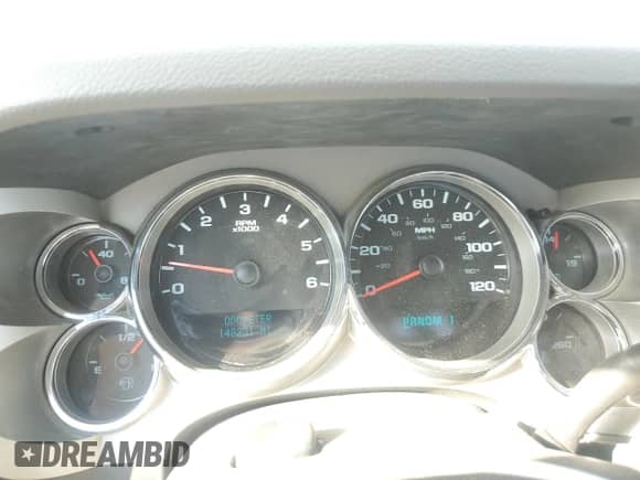 2008 Chevrolet Silverado 2500HD 1LT z VIN 1GCHK24KX8E117619, wystawiony jako Copart lot #72045005 z przebiegiem 148 231 mil mil oraz Czysty tytuł • Clean title. Historia ofert i sprzedaży dostępna na DreamBid. Obrazek 9.