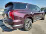 2023 Hyundai Palisade Calligraphy с VIN KM8R7DGE1PU547661, выставлен на аукционе Copart как лот 71187065 с пробегом 46 733 миль миль и Списание • Salvage title. История ставок и продаж доступна на DreamBid. Изображение 3.