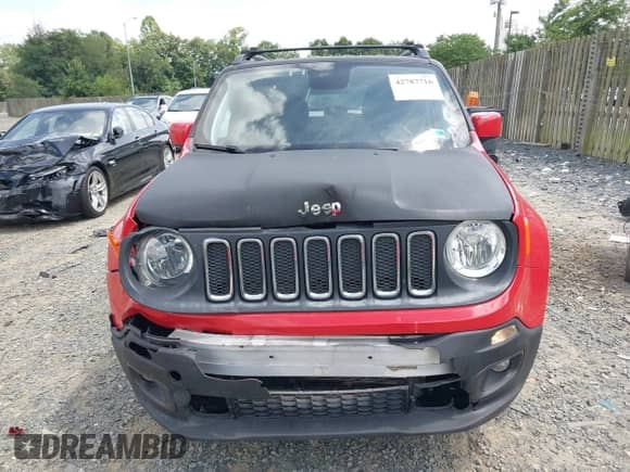 2018 Jeep Renegade Latitude with VIN ZACCJBBB3JPH88983, listed as a IAAI auction lot 42787716 with 126,451 mi miles and . Bid and sale history available at DreamBid. Image 12.