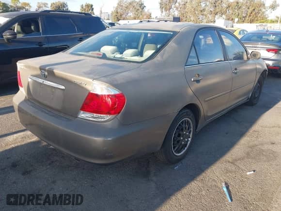 2006 Toyota Camry STD с VIN 4T1BE32K76U731886, выставлен на аукционе IAAI как лот 43194958 с пробегом 148 730 миль миль и . История ставок и продаж доступна на DreamBid. Изображение 4.