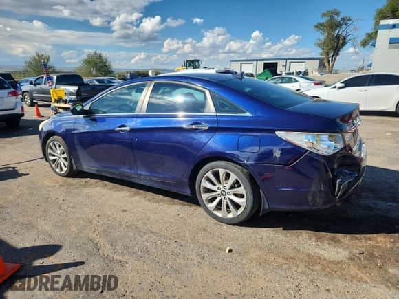 2012 Hyundai Sonata SE with VIN 5NPEC4AB2CH419513, listed as a Copart auction lot 84046565 with 131,924 mi miles and Salvage title. Bid and sale history available at DreamBid. Image 2.