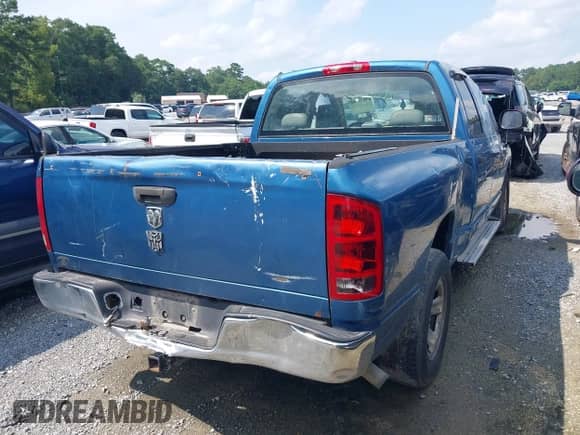 2006 Dodge 1500 ST с VIN 1D7HA18K96J239938, выставлен на аукционе IAAI как лот 42522133 с пробегом 130 888 миль миль и . История ставок и продаж доступна на DreamBid. Изображение 4.