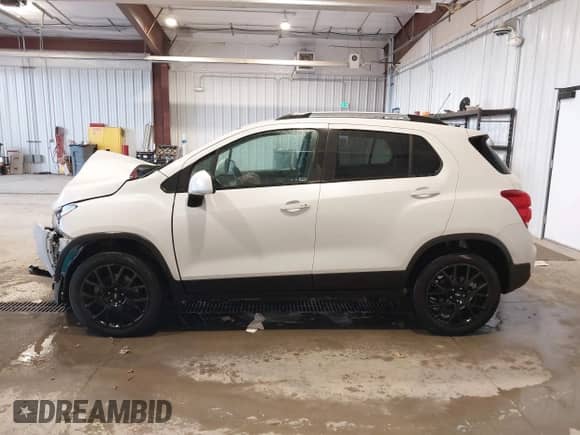 2021 Chevrolet Trax LT с VIN KL7CJPSM8MB370588, выставлен на аукционе IAAI как лот 43279194 с пробегом 36 479 миль миль и . История ставок и продаж доступна на DreamBid. Изображение 15.