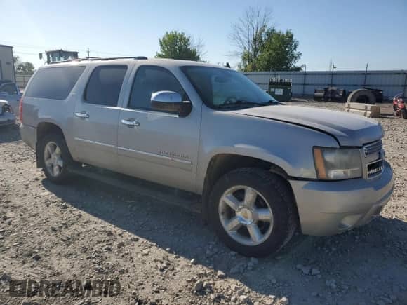 2009 Chevrolet Suburban LTZ с VIN 1GNFK36379R220422, выставлен на аукционе Copart как лот 70210505 с пробегом 362 354 миль миль и На запчасти • Non repairable. История ставок и продаж доступна на DreamBid. Изображение 4.