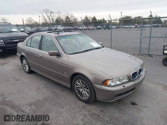 2002 BMW 5 Series 530i с VIN WBADT63472CH86312, выставлен на аукционе IAAI как лот 41922231 с пробегом 128 905 миль миль и . История ставок и продаж доступна на DreamBid. Изображение 1.