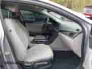 2015 Hyundai Sonata SE с VIN 5NPE24AF1FH070855, выставлен на аукционе IAAI как лот 43401764 с пробегом 150 569 миль миль и . История ставок и продаж доступна на DreamBid. Изображение 5.
