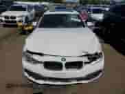 2018 BMW 3 Series 330i xDrive z VIN WBA8D9C50JA615675, wystawiony jako Copart lot #80582015 z przebiegiem 99 167 mil mil oraz Szkoda całkowita • Salvage title. Historia ofert i sprzedaży dostępna na DreamBid. Obrazek 5.