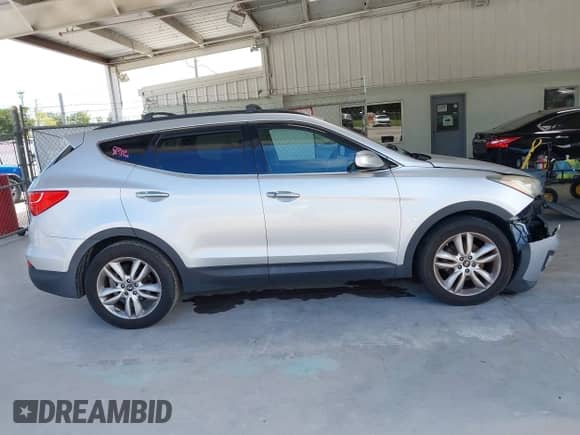 2013 Hyundai Santa Fe Sport with VIN 5XYZU3LA0DG098741, listed as a IAAI auction lot 43054236 with 136,127 mi miles and . Bid and sale history available at DreamBid. Image 14.