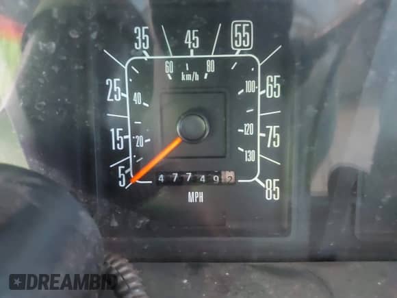 1991 Ford Econoline Cargo с VIN 1FDHS34G0MHA09337, выставлен на аукционе IAAI как лот 41346321 с пробегом 477 492 миль миль и . История ставок и продаж доступна на DreamBid. Изображение 7.